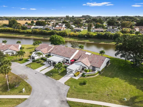 5650 Parkwalk Circle E, Boynton Beach, FL 33472
