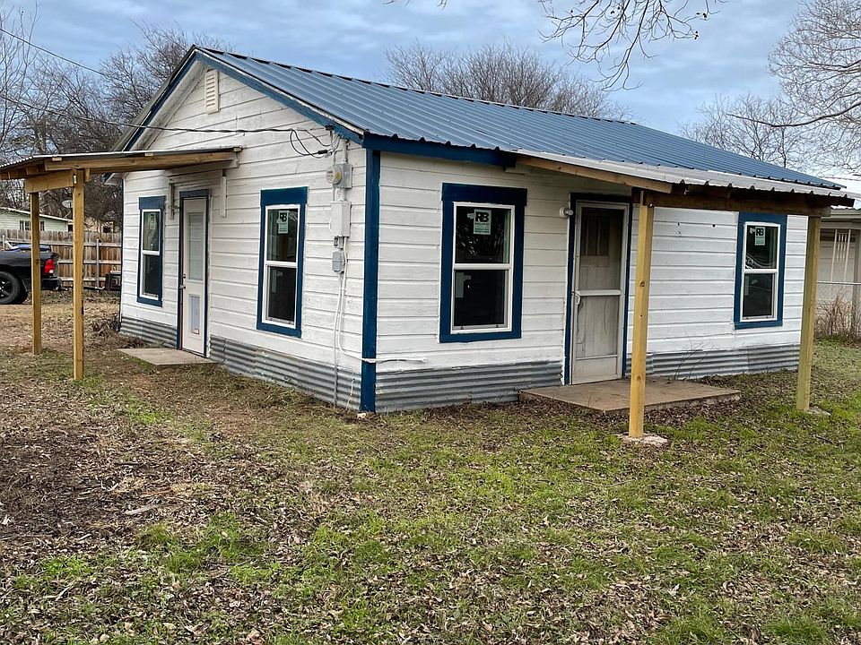 1st image of 3110 Lipan Hwy