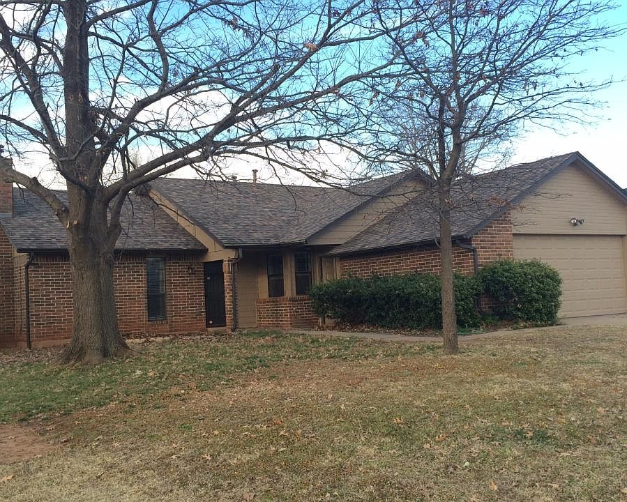 1st image of 2605 Greenfield Dr