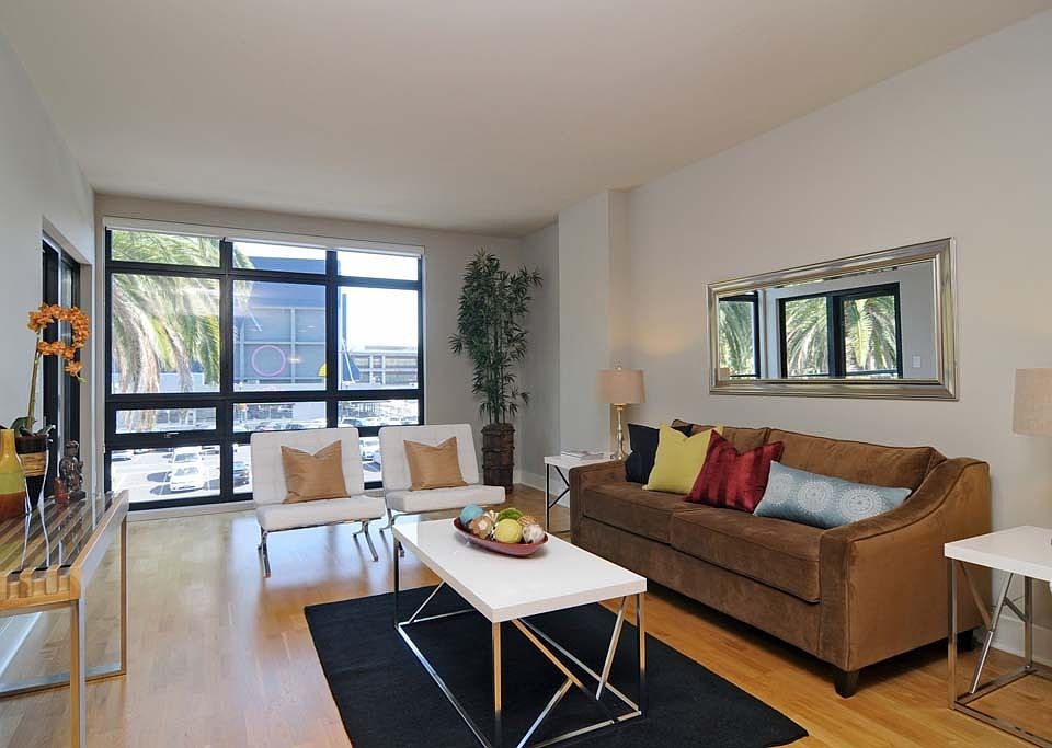 1st image of 88 E San Fernando St Unit 206