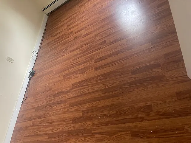 Laminate Flooring