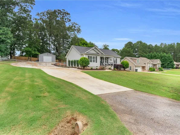 206 Wrentree Dr, Easley, SC 29642