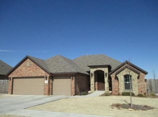 2005 Stratta Dr, Weatherford, OK 73096