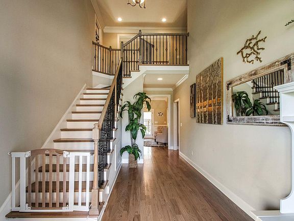 4th image of 6017 Trotwood Ln