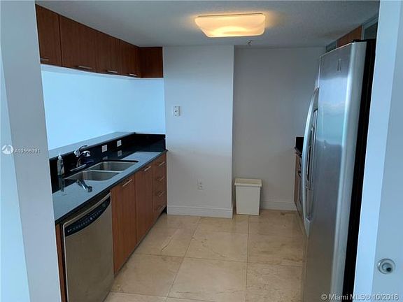 2nd image of 1800 N Bayshore Dr APT 2111