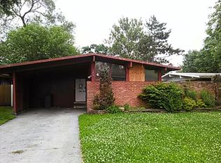 15039 Meadow Ln, Dolton, IL 60419