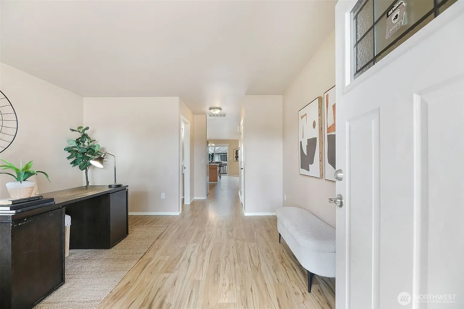 3 bed, 2.5 bath, 1752 sqft, $3,295 — Photo 1