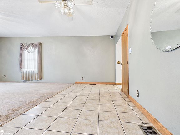 5th image of 320 N 2nd St