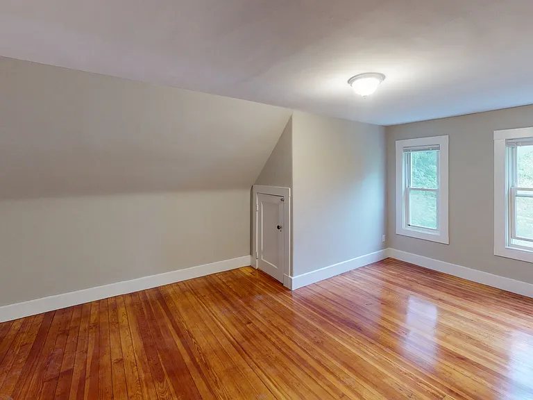 23 Pennsylvania Ave #1E — Photo 3