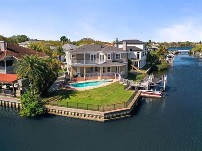 207 Manatee Ln, Tarpon Springs, FL, 34689
