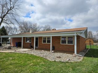 2355 S File Dr, Decatur, IL 62521