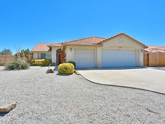 2nd image of 14051 Winnemucca Trl