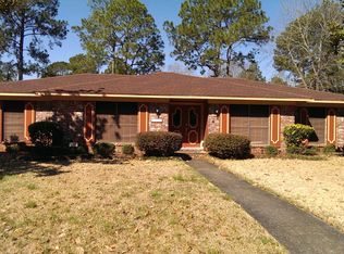 2195 Scanlon Dr, Jackson, MS 39204