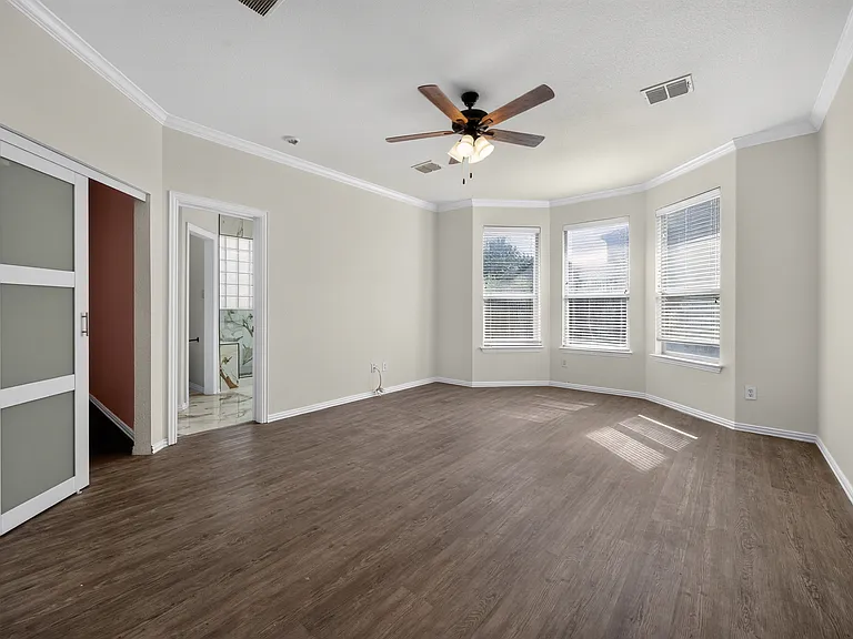 1521 Stanford Dr — Photo 13