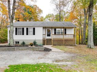 21314 Graystone Ln, Milford, VA 22514