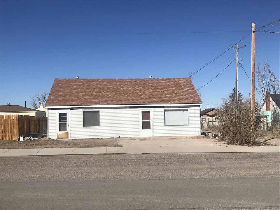 1st image of 413 W 5th St