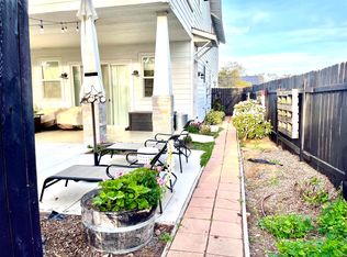 2732 Arland Rd, Carlsbad, CA 92008