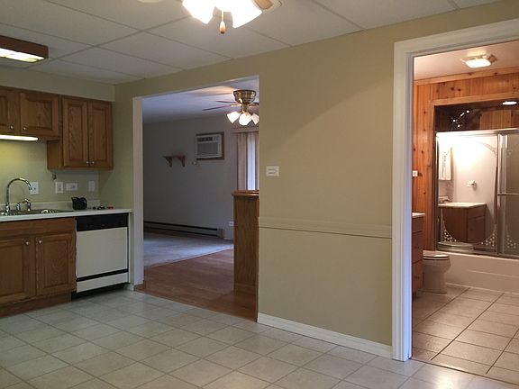 2nd image of 15806 Terrace Dr #Oak1