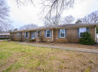 502 Bluebell Ave, Murfreesboro, TN 37129