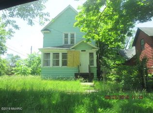 1624 Charles Ave, Kalamazoo, MI 49048