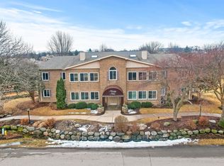 99 Golf Pkwy UNIT A, Madison, WI 53704