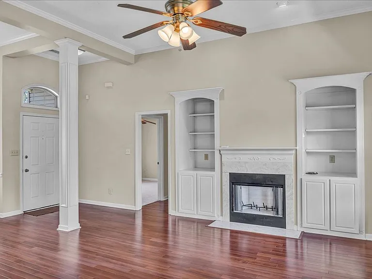 331 Amanda Dr — Photo 9