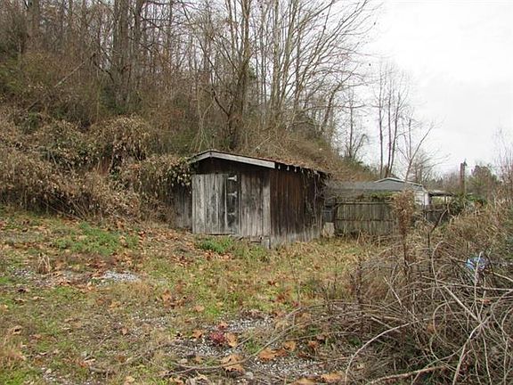 5th image of 1615 Dawson Ave W