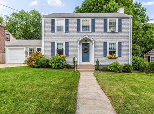 78 Merritt Rd, Riverside, RI 02915