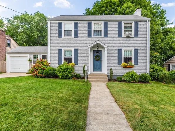 78 Merritt Rd, Riverside, RI 02915