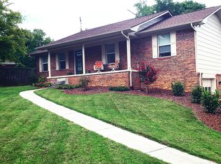 1700 Tonalea Rd, Knoxville, TN 37909