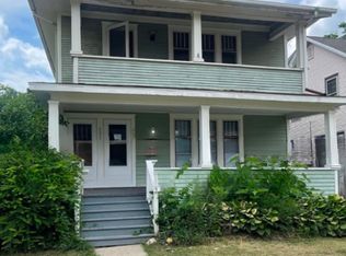 607 Bartlett St, Lansing, MI