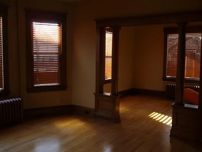 living room - 1311 Adams St NE