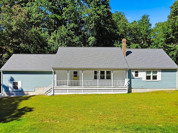 3rd image of 147 Woodland Rd