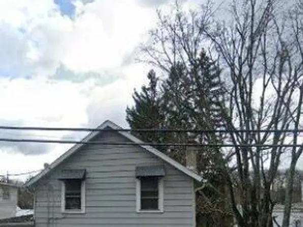 392 S Main St, Montrose, PA 18801