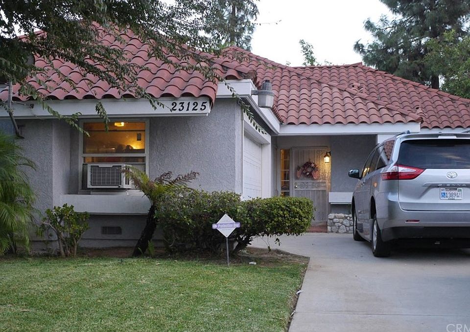 1st image of 23125 Bay Ave