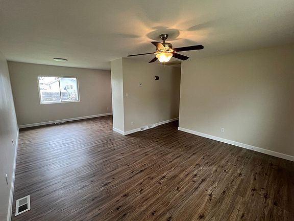 5th image of 934 Haller Ave
