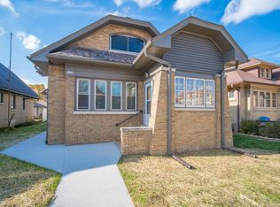 2809 N 55th St, Milwaukee, WI 53210