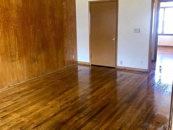 2nd image of 1107 N 48th Ave