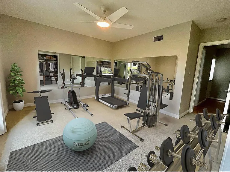 16972 Oak View Dr — Photo 13