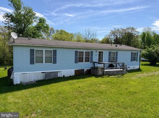 344 Brown Ln, Clear Brook, VA 22624
