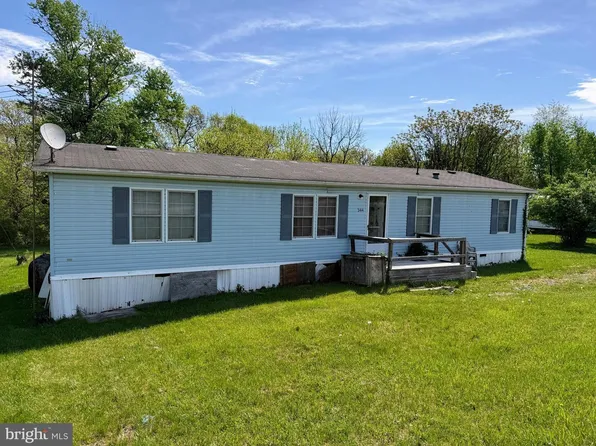 344 Brown Ln, Clear Brook, VA 22624