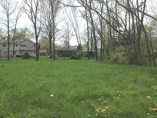 1st image of 675 Collingwood Dr