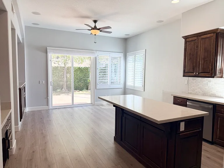 4370 Camino De La Rosa — Photo 4