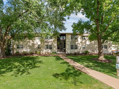 148 Cumberland Park Ct APT D, Ballwin, MO, 63011