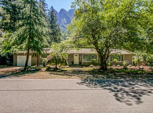 44623 SE 71st St, Snoqualmie, WA 98065