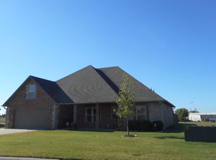725 E Baker Ct, Stillwater, OK 74075