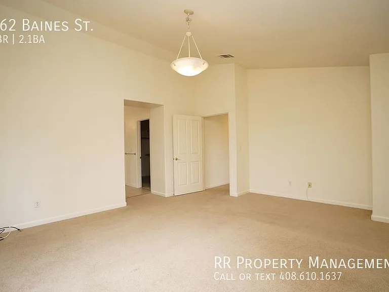 962 Baines St — Photo 15