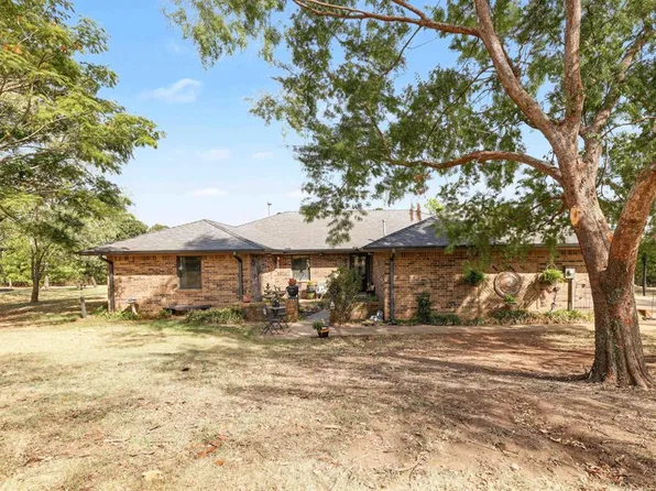 106800 S 3450th Rd, Meeker, OK 74855