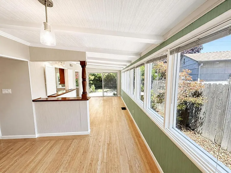 4549 Lippi Pkwy — Photo 7