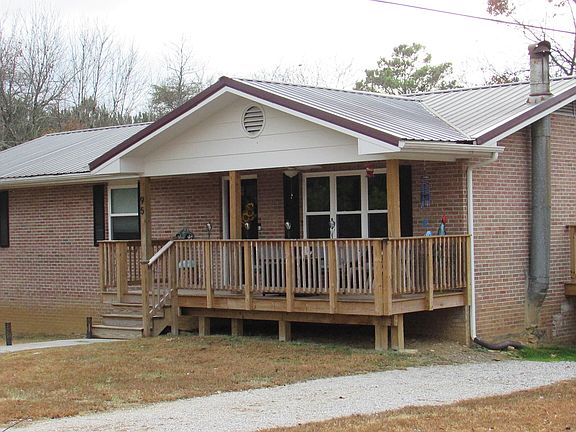 5th image of 95 Rosewood Dr